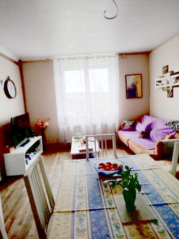 Maison à SAINT-JULIEN