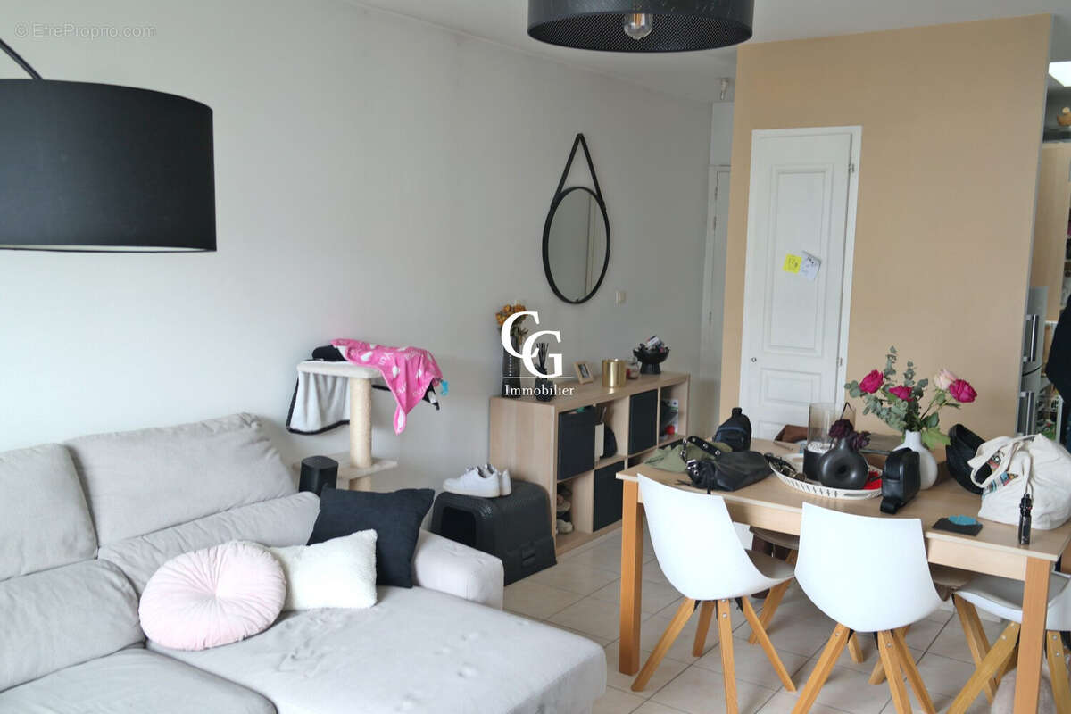 Appartement à REZE
