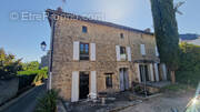 Appartement à LUSIGNAN