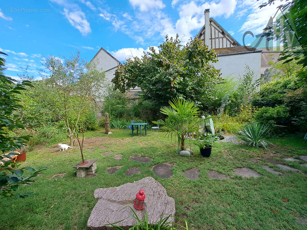 Maison à SENS
