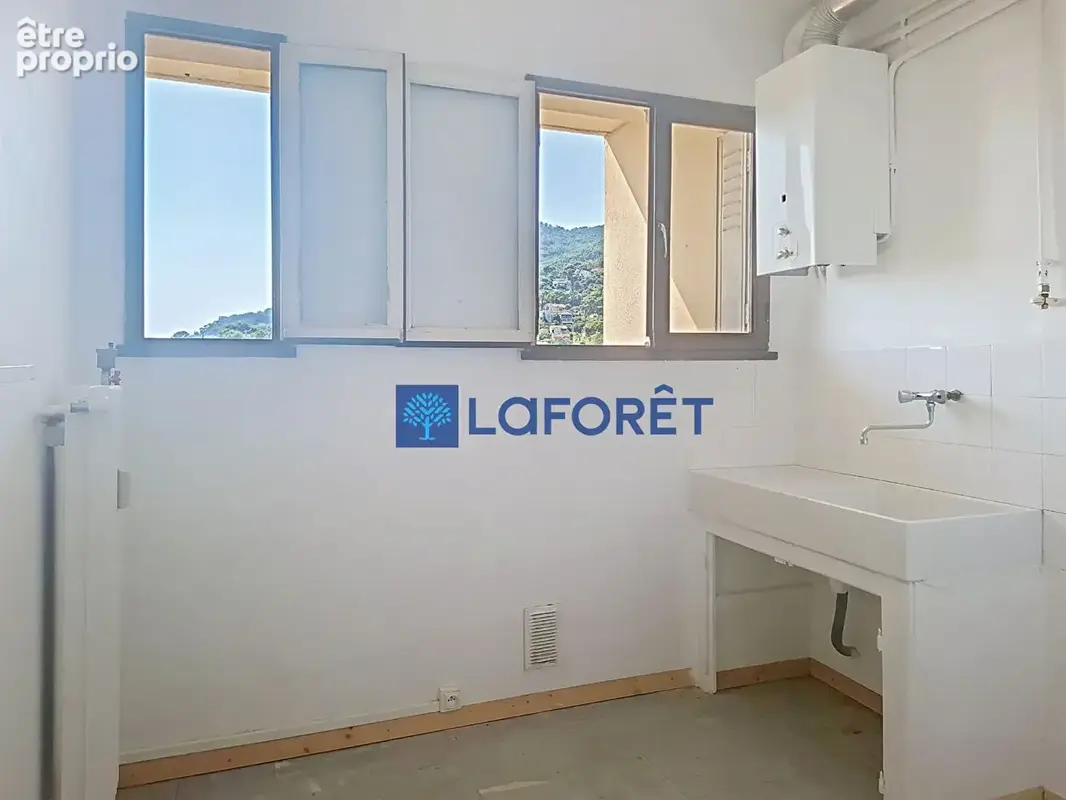Appartement Toulon 3 pièce(s) 53.77m2 - photo 9