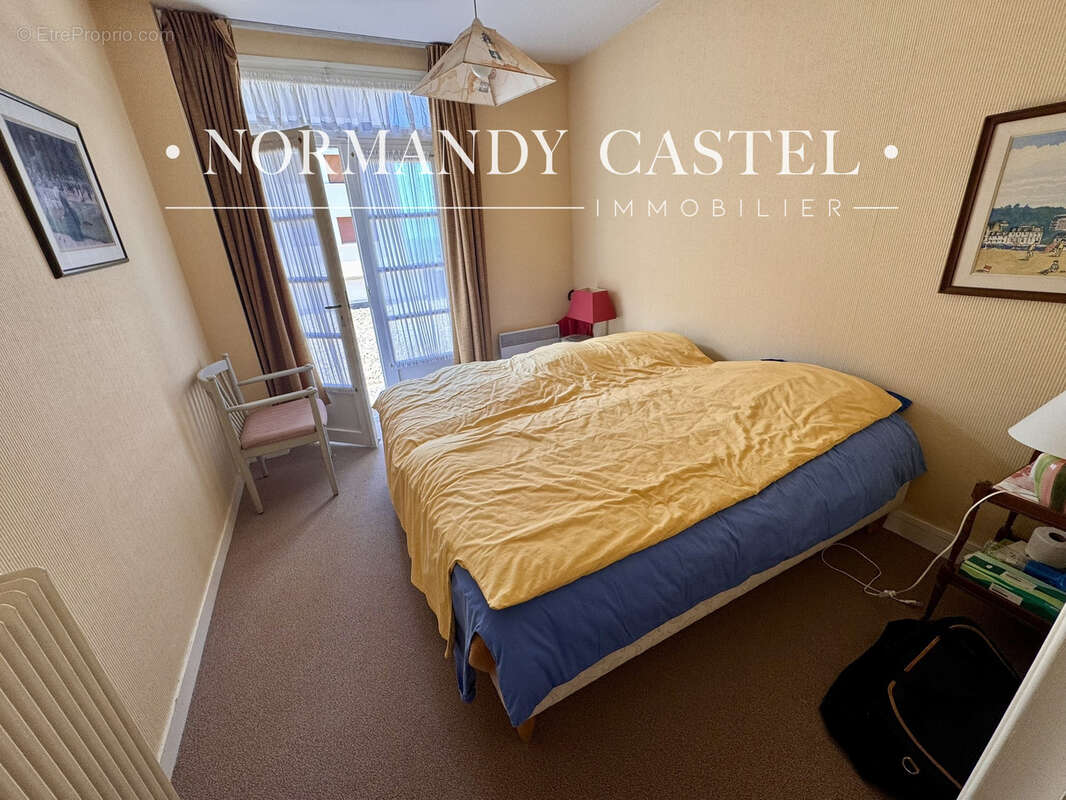 Appartement à TROUVILLE-SUR-MER