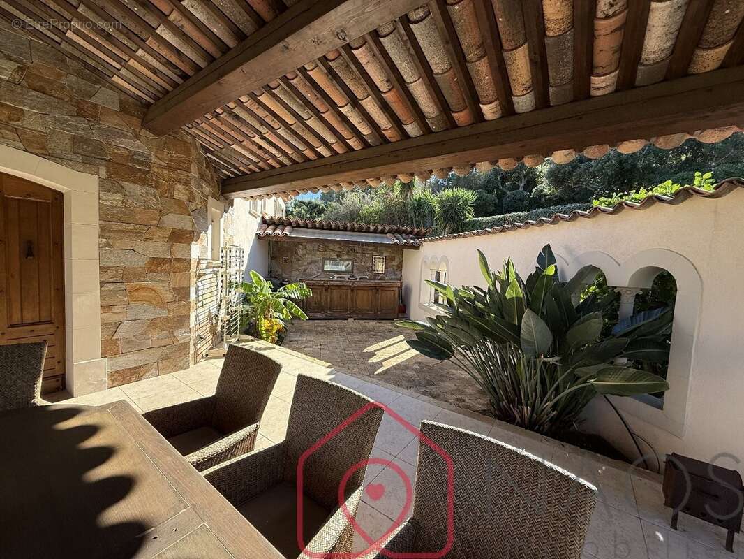 Maison à FREJUS