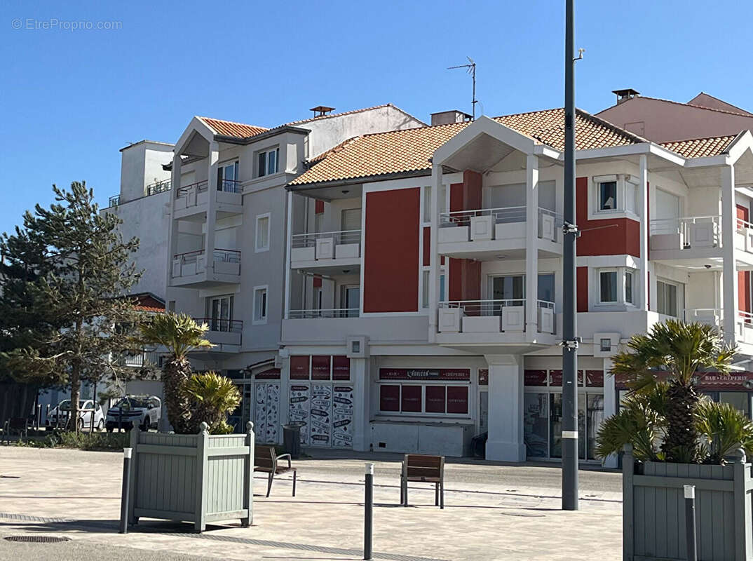 Appartement à FOURAS