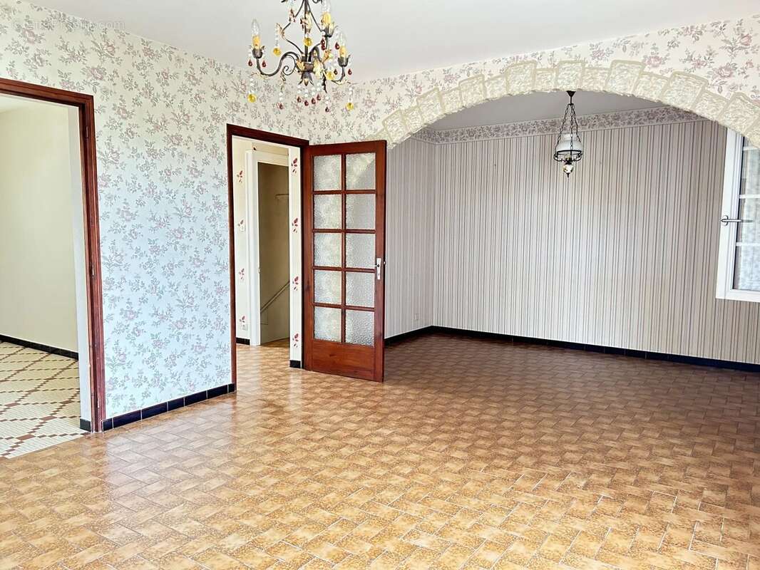 Maison à SAINT-AUBIN-LE-CLOUD