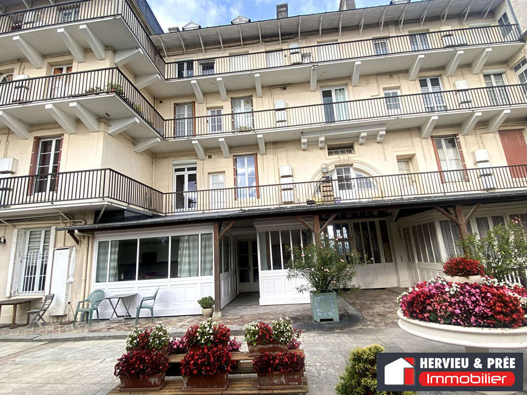 Appartement à LUC-SUR-MER