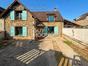 Maison à ROZAY-EN-BRIE