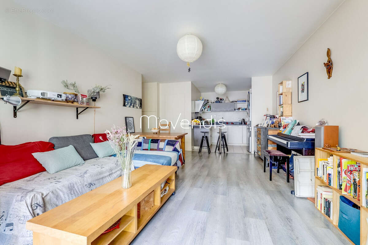 Appartement 80 m² à Aubervilliers  - photo 4