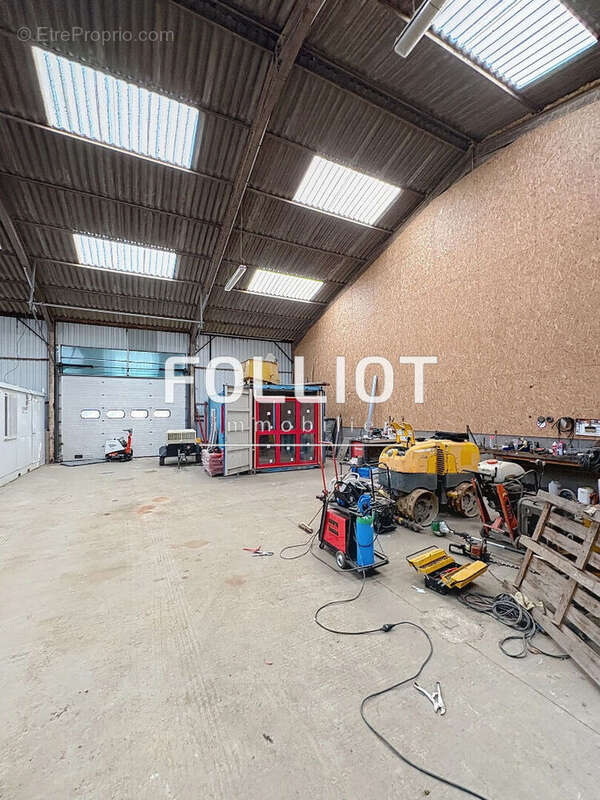 Commerce à LE CHATELLIER