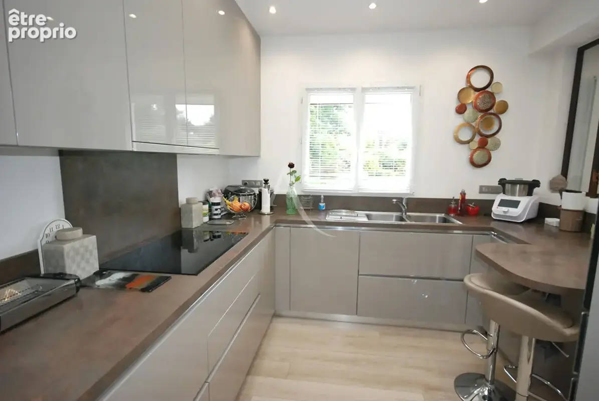 Maison Lesigny 7 pièces 164 m² - 529 000 - photo 4