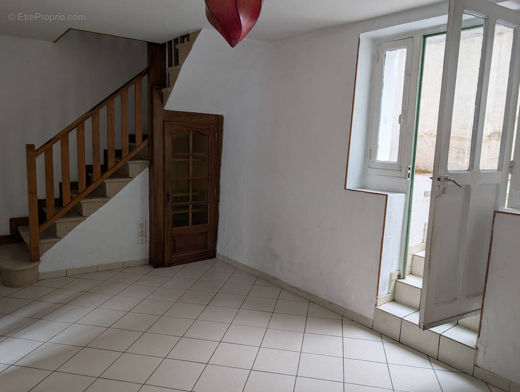 Maison à PONT-DU-CHATEAU