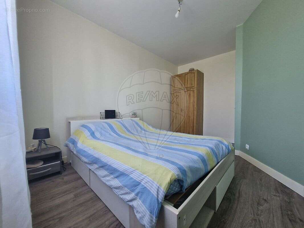 Maison à JASSANS-RIOTTIER