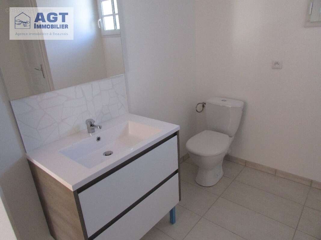 Appartement à BRESLES