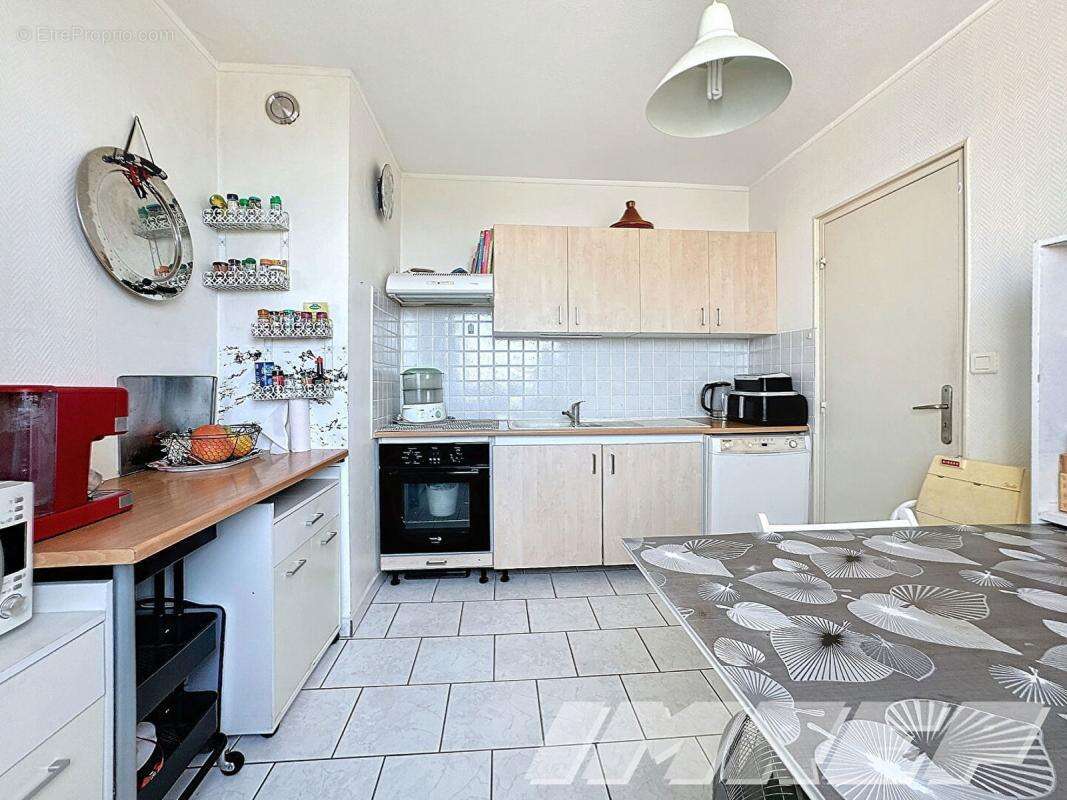 Appartement à MARSEILLE-10E