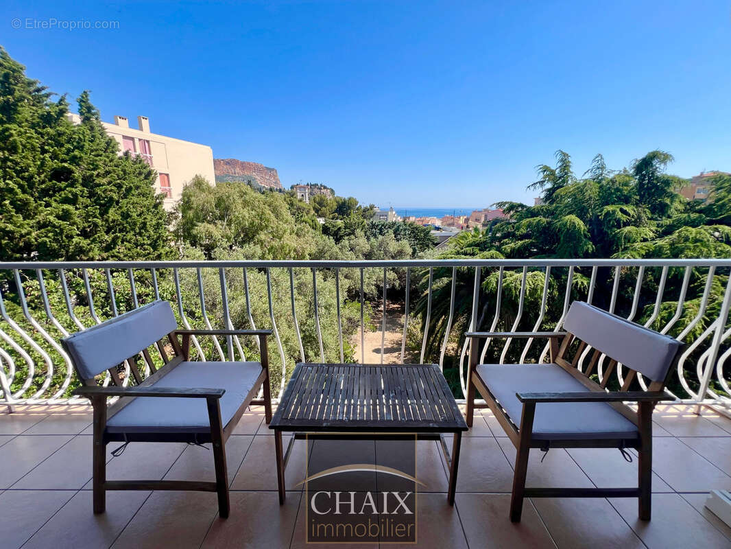 13260 CASSIS - Appartement rare vue imprenable! - photo 4