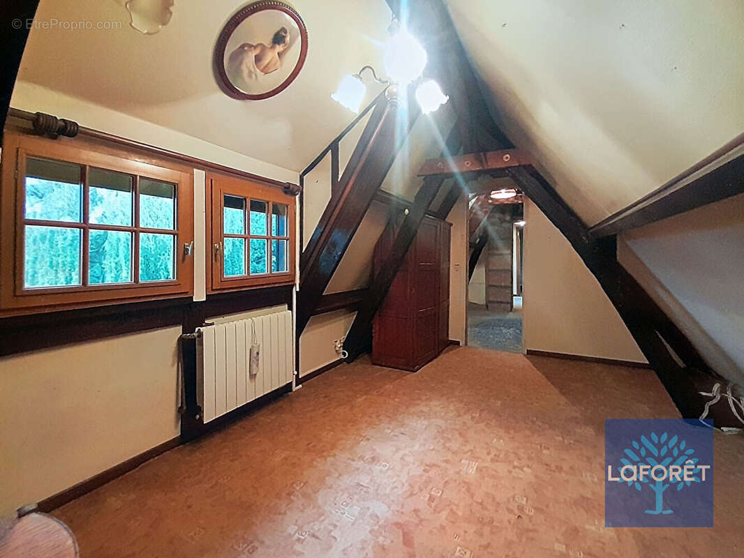 Maison à MONTFORT-SUR-RISLE