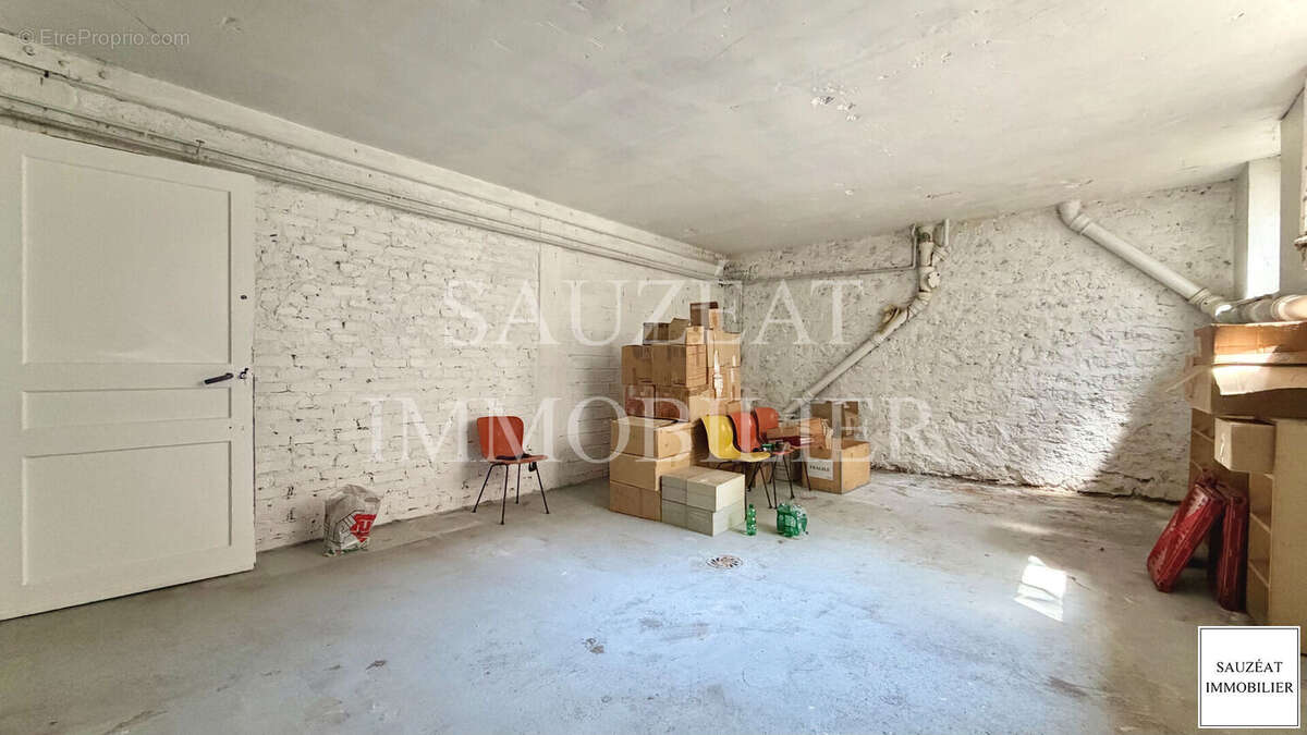 Appartement à MONTROUGE