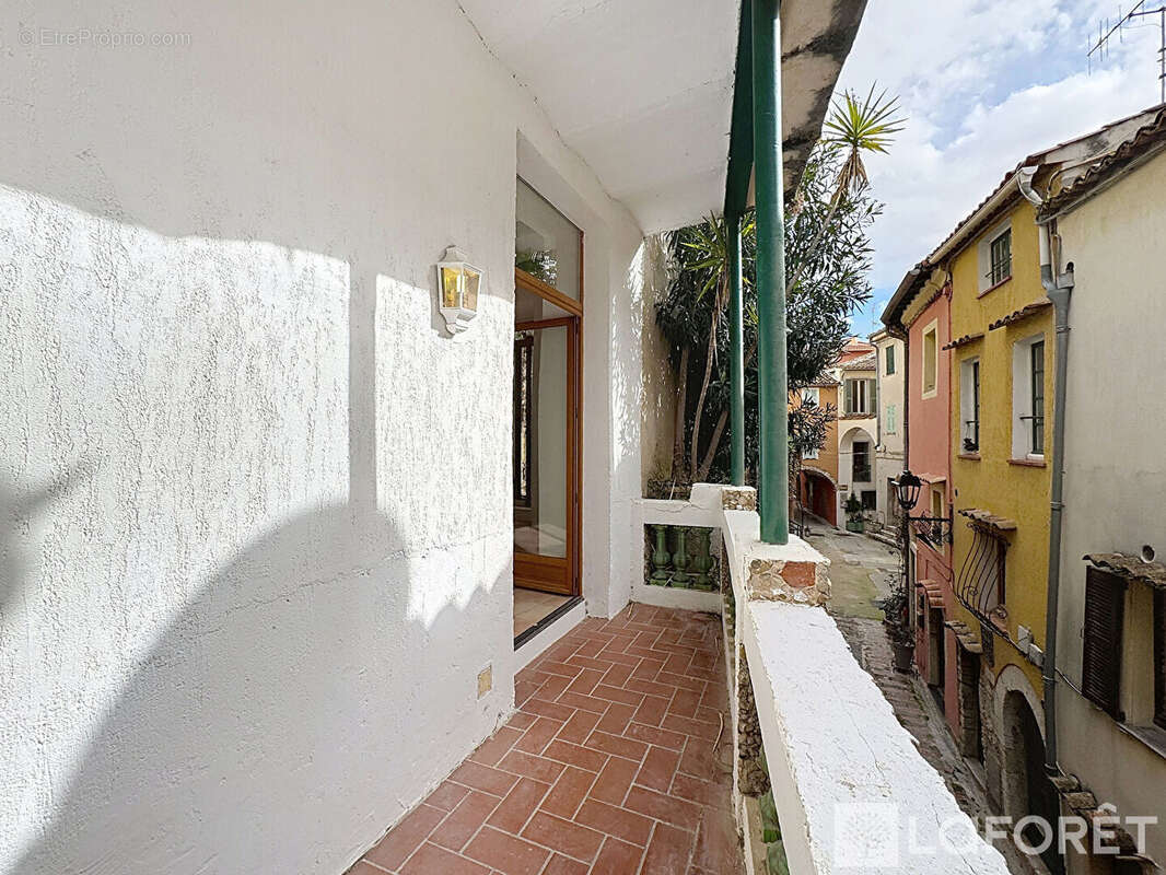 Appartement à ROQUEBRUNE-CAP-MARTIN