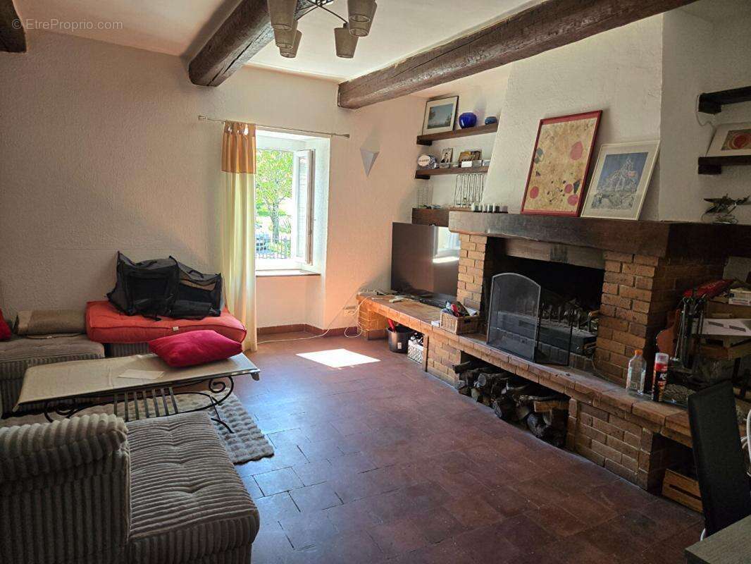TORNAC , Maison en pierres de 10 pièces  de 232 M2 dans un quartier calme.   Proche d'Anduze - photo 9