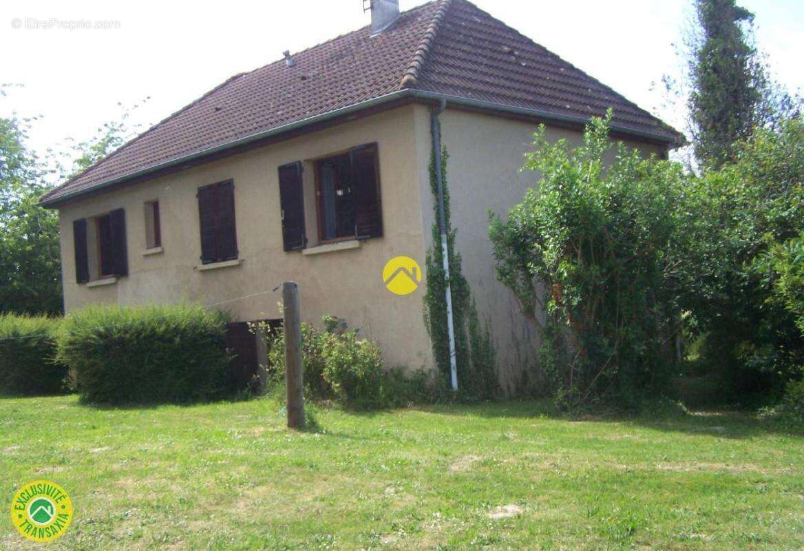 Maison à DUN-LE-PALESTEL