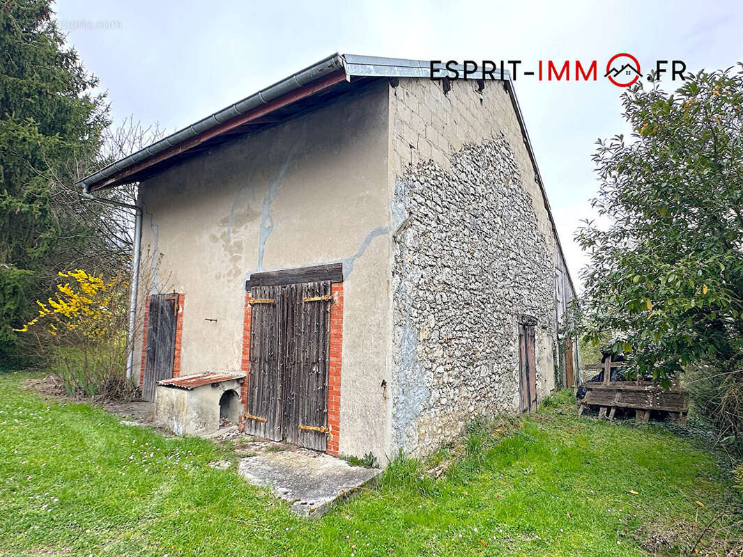 Maison à CORBONOD