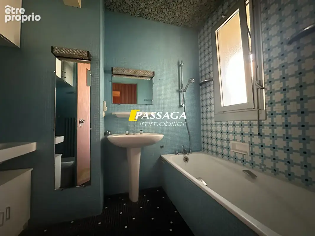 A VENDRE - Appartement de type 3/4 avec garage et cave - RODEZ - photo 9