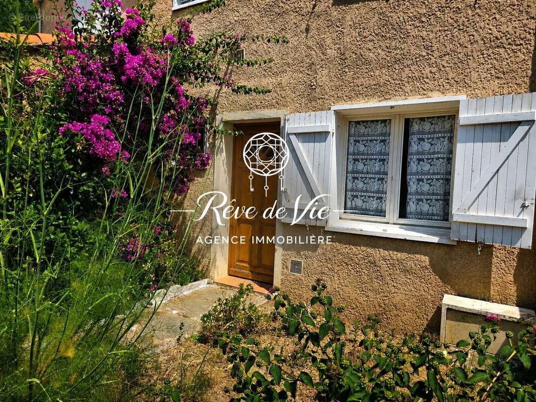 Maison à BORMES-LES-MIMOSAS