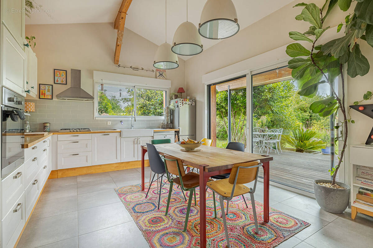 Maison à SAINT-ORENS-DE-GAMEVILLE