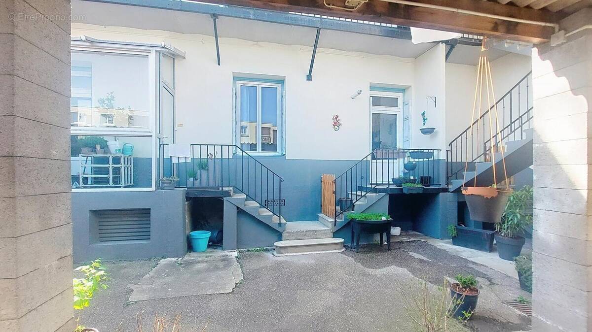 Photo 1 - Appartement à FRAISSES