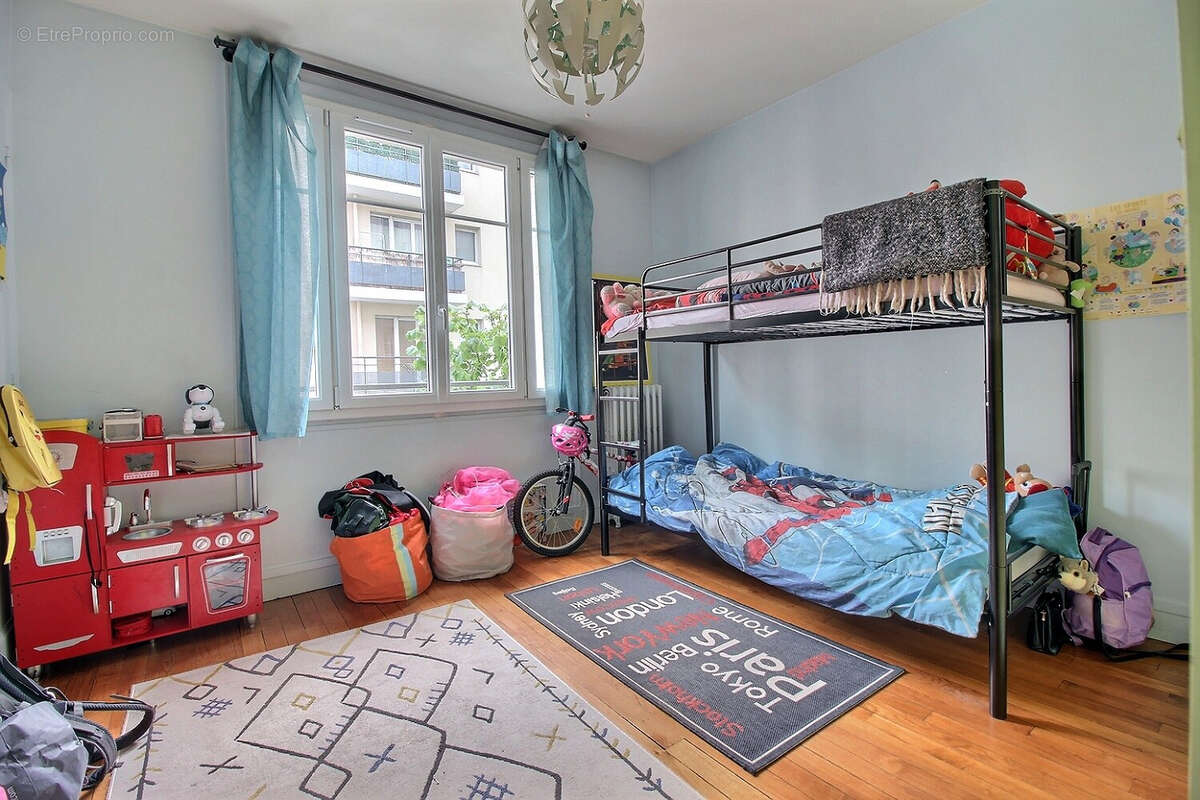 Appartement à SAINT-OUEN