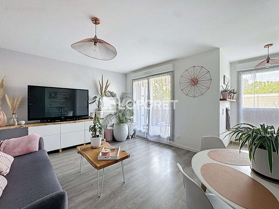 Appartement à BONNEUIL-SUR-MARNE