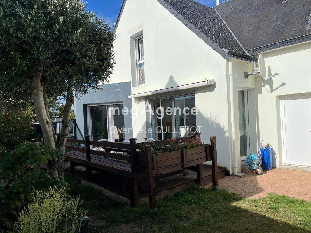 Maison à LARMOR-PLAGE