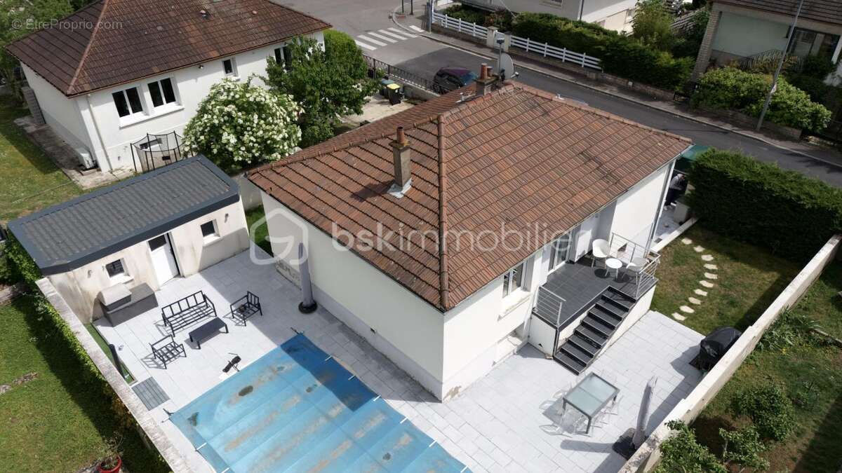 Maison à SAINT-APOLLINAIRE