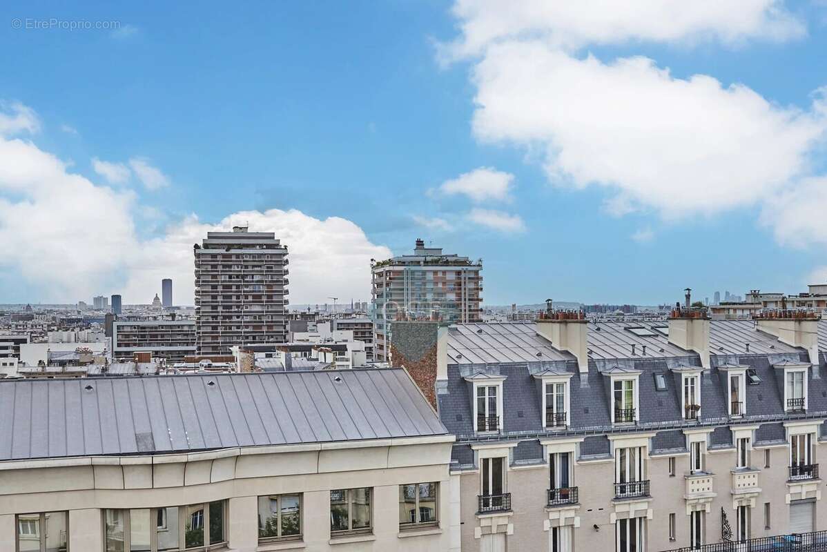 Appartement à PARIS-11E