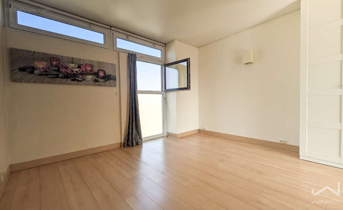 Appartement à NANTERRE