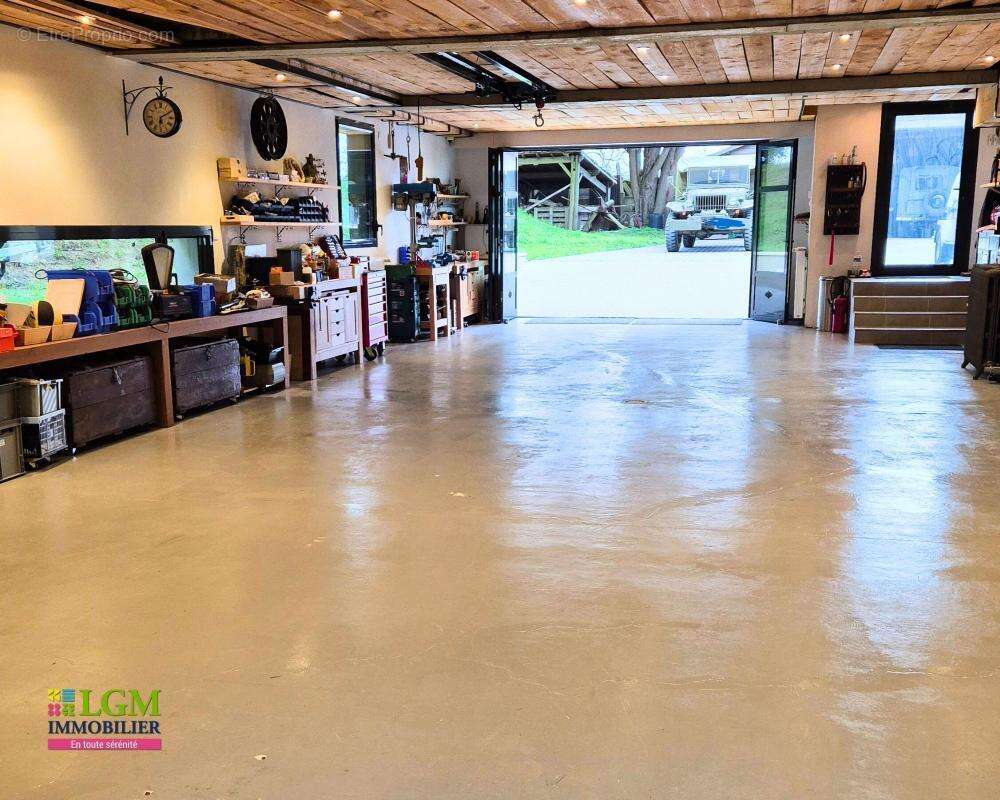Propriété de caractère 12 pièces et 525m² au coeur d'un parc arboré de 13 497m² à Sèvremoine 49230 - photo 17