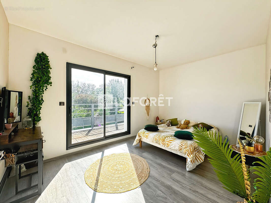 Maison à NIELLES-LES-ARDRES