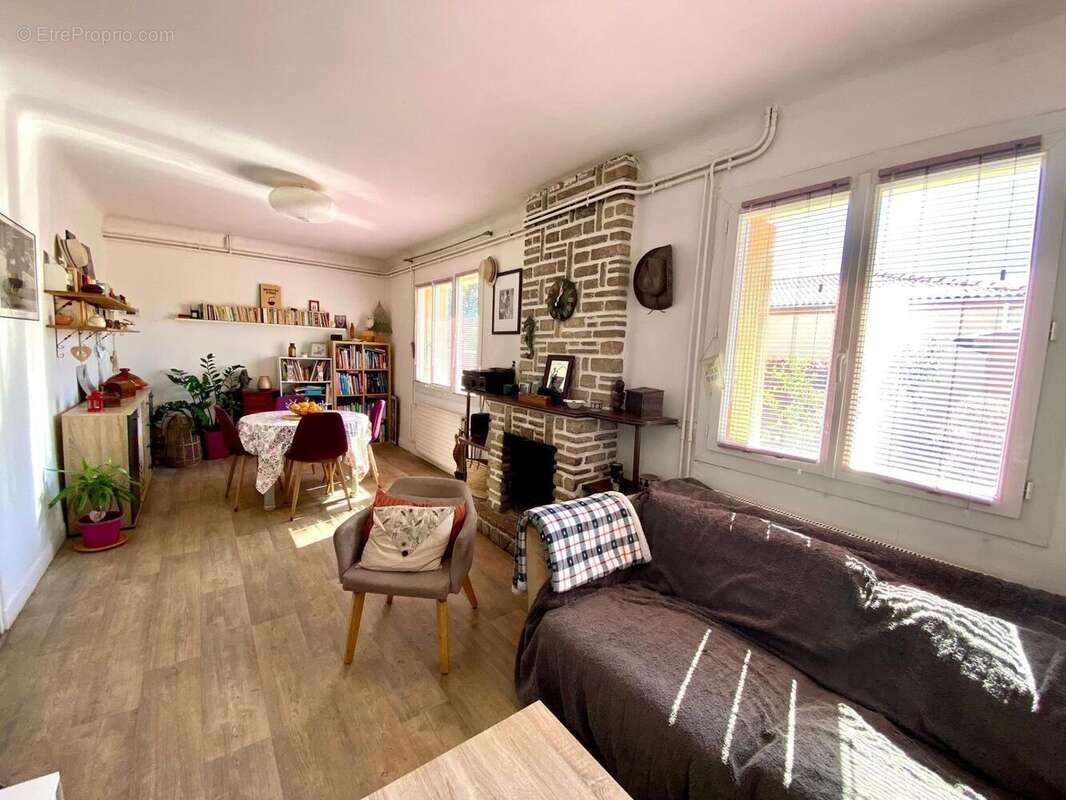 Photo 2 - Maison à VILLENEUVE-SUR-LOT