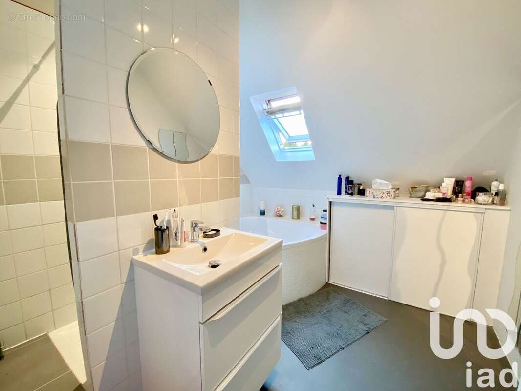 Photo 8 - Maison à ABLON