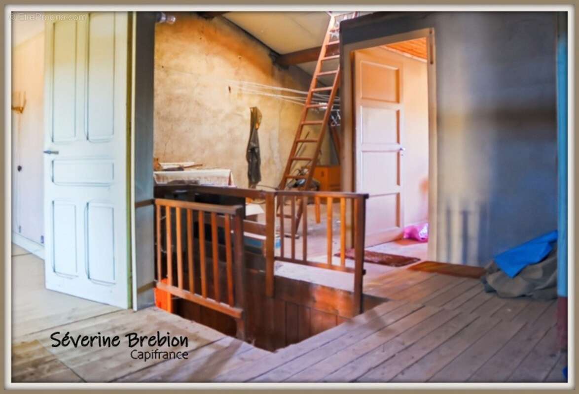  Grande maison à rénover + atelier – Idéale pour famille ou investisseur – Celles-sur-Durolle (63) - photo 8