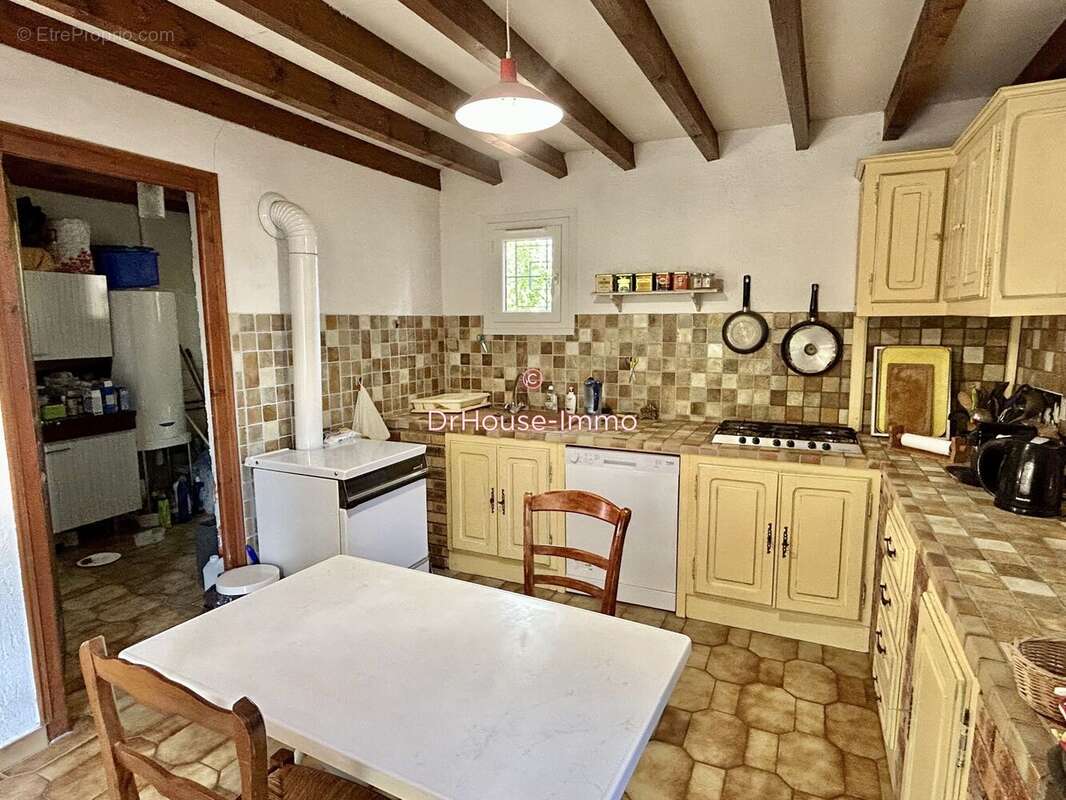 Maison à LORGUES