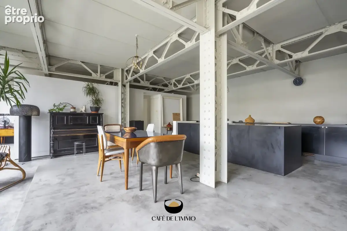 Loft de caractère à usage d'habitation ou professionnel - 192 m2 aux accents New-Yorkais, au cœur de Paris - photo 4