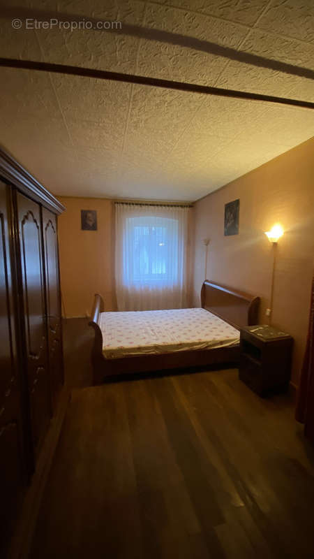 Maison à NIEDERSTINZEL