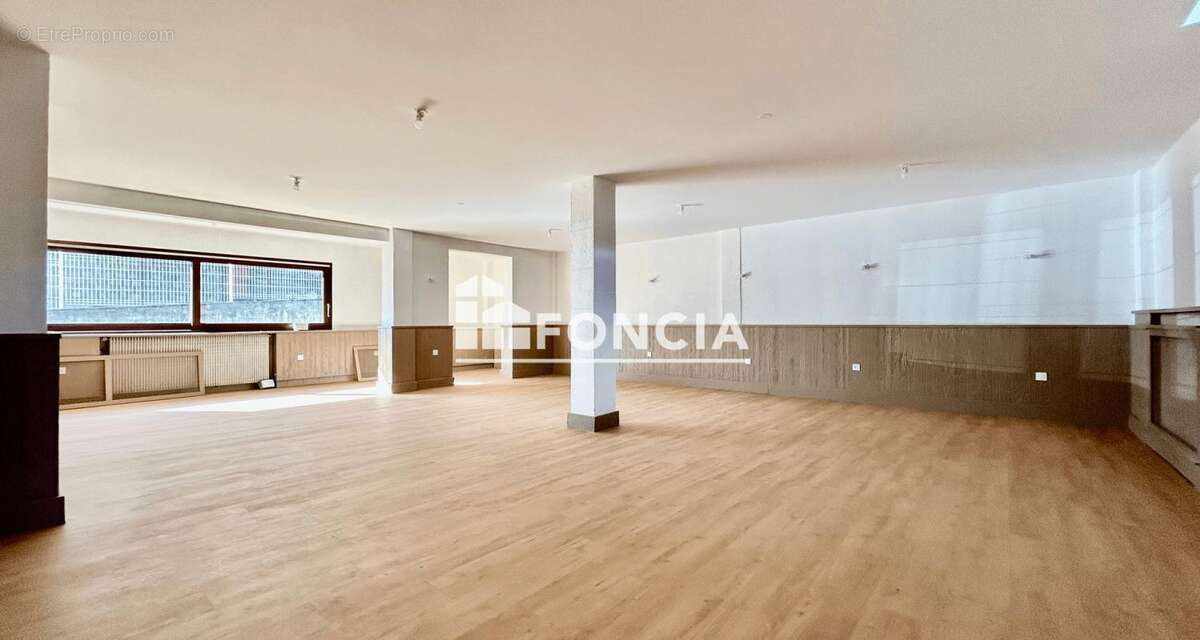 Commerce à BOURG-SAINT-MAURICE