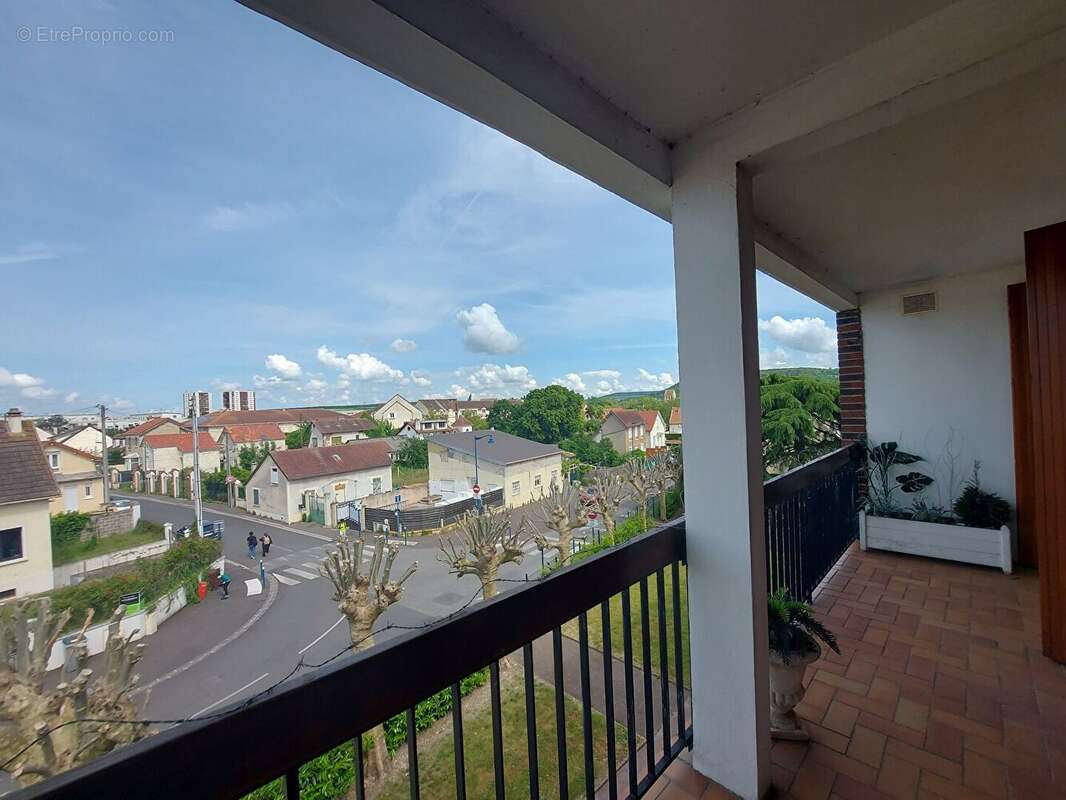 Appartement à MANTES-LA-JOLIE