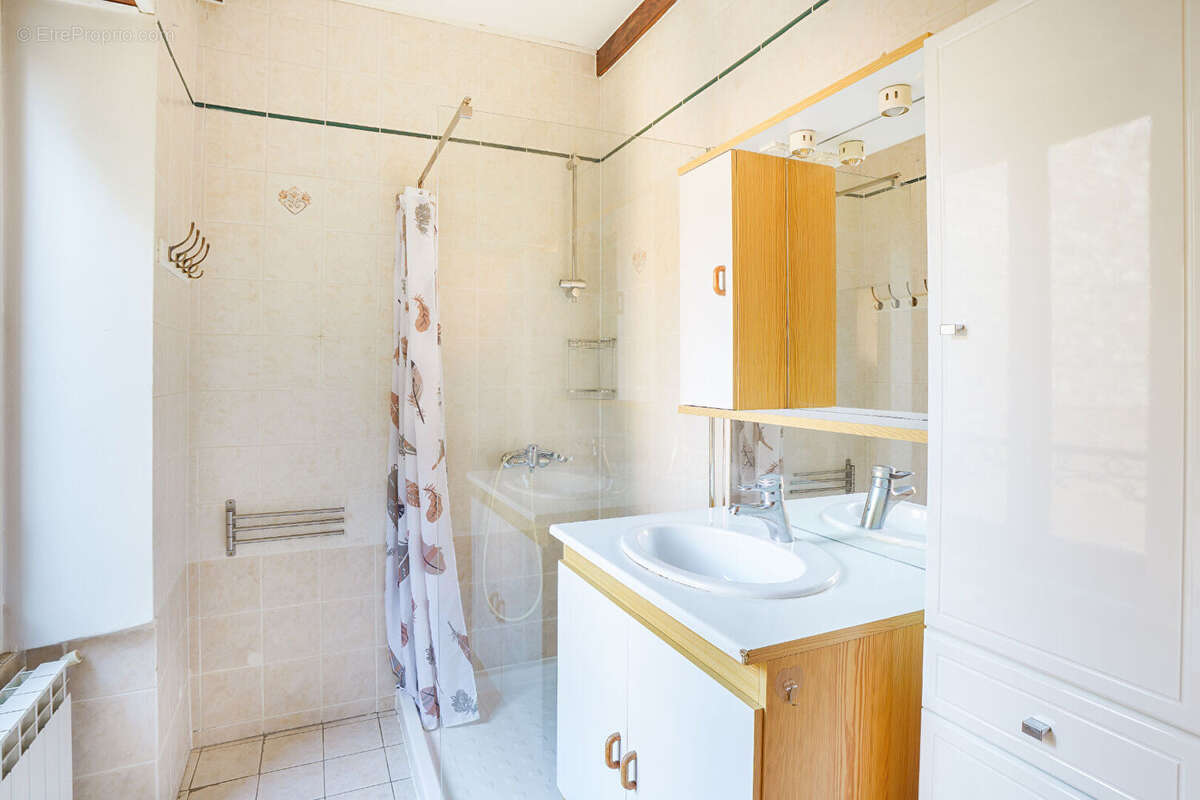 Appartement Tramayes 2 pièces 73 m2 - photo 5