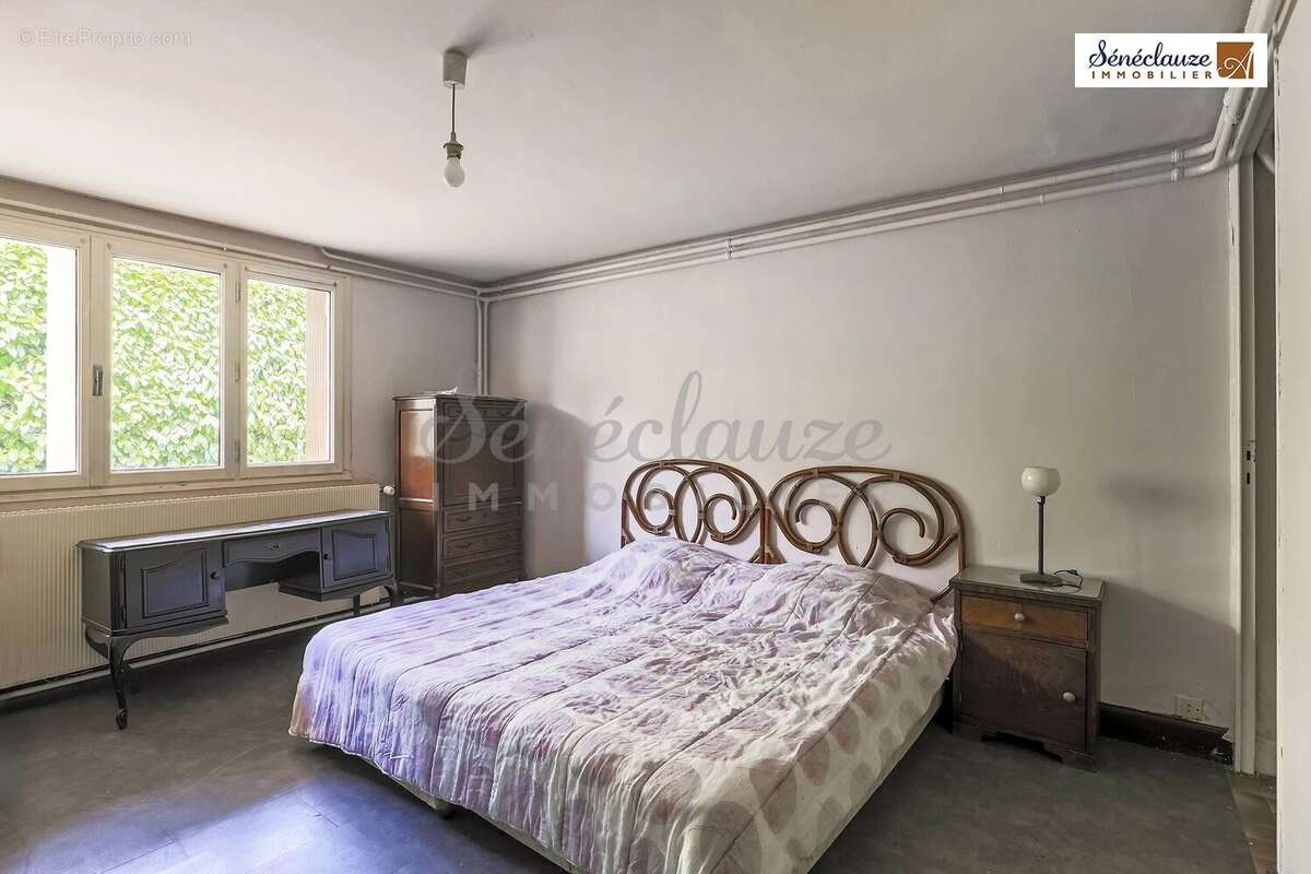 MAISON CHAPONOST 96 m² + Rez-de-chaussée de 45 m² aménageable - photo 5