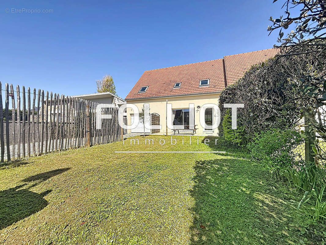 Maison à SAINT-JEAN-DE-LA-RIVIERE