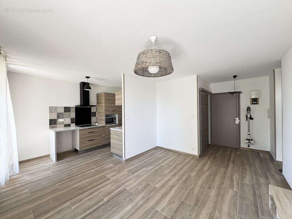 Appartement à MARSEILLE-13E