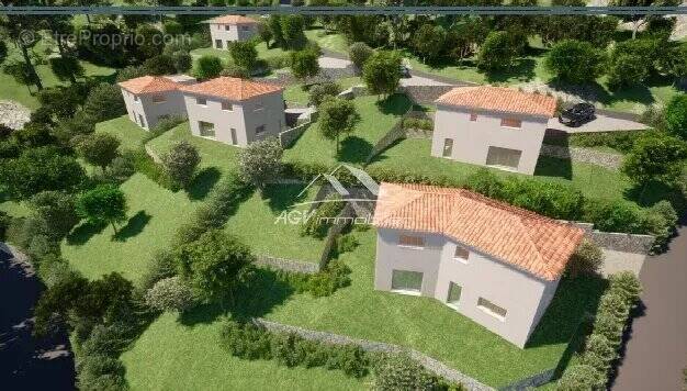 Appartement à SAINT-JEAN-DU-PIN